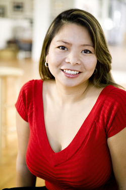 Dream Town Real Estate Consultant - Grace Diaz-Herrera