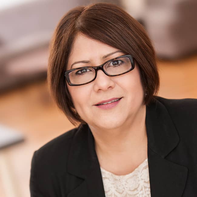 Photograph of Dream Town agent Iris Perea