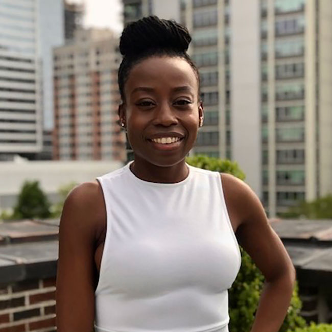 Photograph of Baird & Warner agent Kemi Daramola